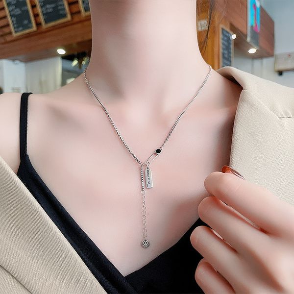 chaosheng s925 sterling silver splicing pin letter brand tassel smiling face necklace japanese and korean ins sweet cool style clavicle
chaosheng s925 sterling silver splicing pin letter brand tassel smiling face necklace japanese and korean ins sweet cool style clavicle