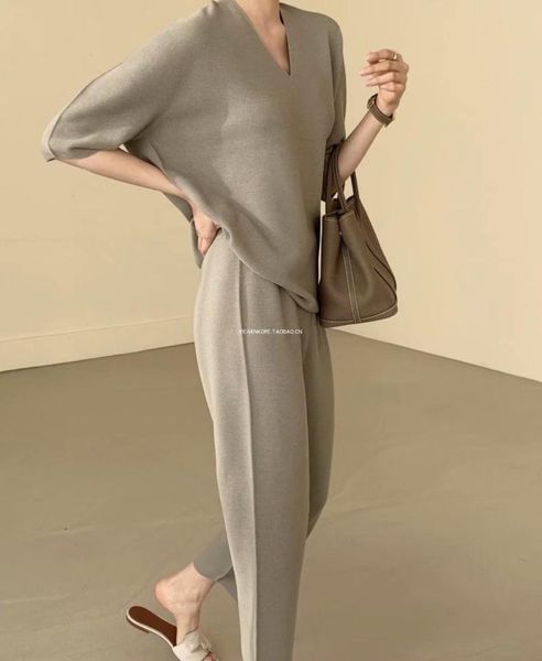 women's two piece pants spring summer sets women knitted outfits woman solid color loose v-neck + suit office wear, White
women's two piece pants spring summer sets women knitted outfits woman solid color loose v-neck + suit office wear, White
