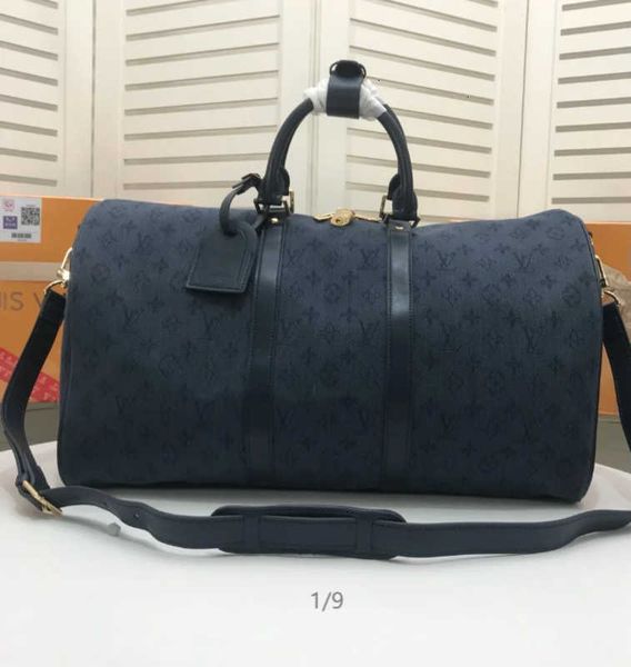 clutches brand designer luxury m44645 cross travel bag outdoor men's bag bag handbags iconic handles body shoulder bags totes evening
clutches brand designer luxury m44645 cross travel bag outdoor men's bag bag handbags iconic handles body shoulder bags totes evening