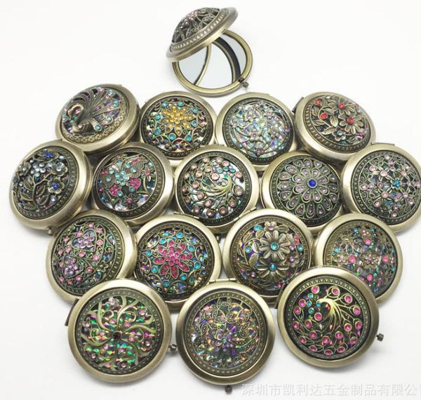 2021 portable pocket mirror two sides folding makeup mirror cosmetic makeup vintage mirror
2021 portable pocket mirror two sides folding makeup mirror cosmetic makeup vintage mirror