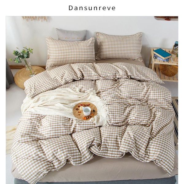 bedding sets plaid 220x240cm twin king duvet cover brown pink black geometric quilt case flat sheet pillowcase
bedding sets plaid 220x240cm twin king duvet cover brown pink black geometric quilt case flat sheet pillowcase