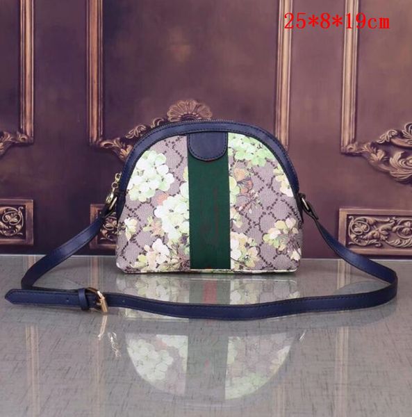 wholesale leather shoulder bags luxurys designers fashion womens crossbody bag letter handbag ladies purse chains cross body discount handba
wholesale leather shoulder bags luxurys designers fashion womens crossbody bag letter handbag ladies purse chains cross body discount handba