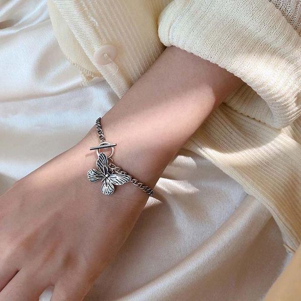 charm bracelets korean trend simple personality word buckle butterfly bracelet women girls retro old pendant jewelry ladies, Golden;silver
charm bracelets korean trend simple personality word buckle butterfly bracelet women girls retro old pendant jewelry ladies, Golden;silver