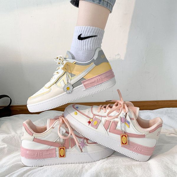 2021 High Quality New Women Sneaker Flats Platform Shoes Leather Vintage Casual Shoes Sneaker Woman Vulcanize Shoes, Pink
2021 High Quality New Women Sneaker Flats Platform Shoes Leather Vintage Casual Shoes Sneaker Woman Vulcanize Shoes, Pink