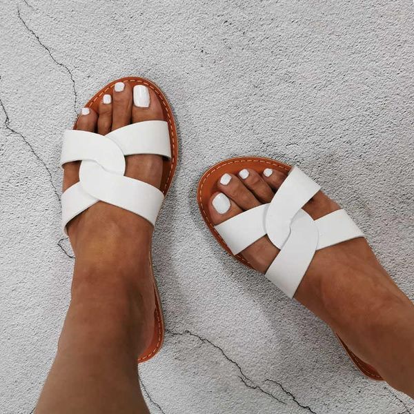 sandals summer women's shoes fashion style leather surface interlocking solid high quality, Black
sandals summer women's shoes fashion style leather surface interlocking solid high quality, Black