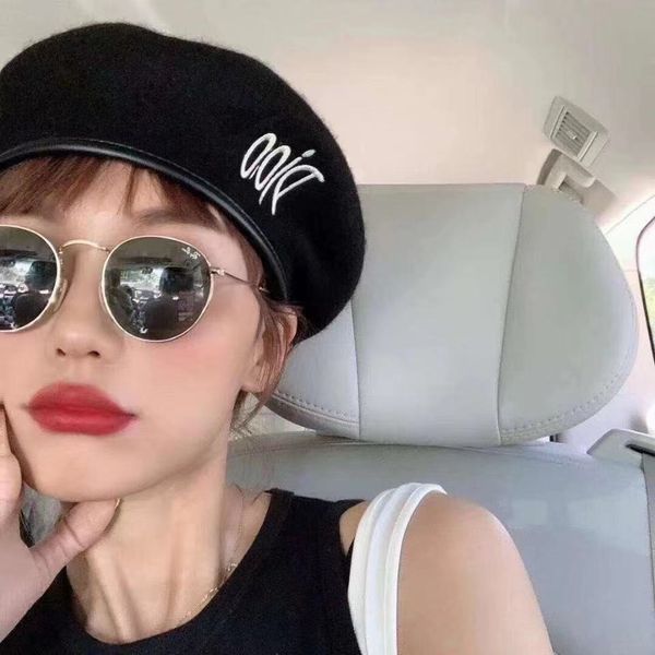 factory wholesale 50% off autumn and winter new net red star same female korean version ins wool tweed home beret tide brand hat, Blue;gray
factory wholesale 50% off autumn and winter new net red star same female korean version ins wool tweed home beret tide brand hat, Blue;gray