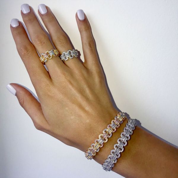 godki trendy luxury stackable bangle for women wedding full aaa cubic zircon crystal cz dubai bridal bracelet party jewelry 2021, Golden;silver
godki trendy luxury stackable bangle for women wedding full aaa cubic zircon crystal cz dubai bridal bracelet party jewelry 2021, Golden;silver