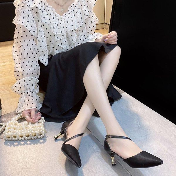 sandals rhinestone chain stiletto women's 2021 pointed toes baotou summer black cross strap buckle suede
sandals rhinestone chain stiletto women's 2021 pointed toes baotou summer black cross strap buckle suede