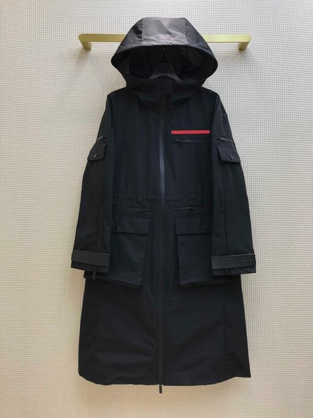 21ss women trench coats designer retro long jacket limited edition loose red rubber decoration multiple zipper pocket stitching autumn, Tan;black
21ss women trench coats designer retro long jacket limited edition loose red rubber decoration multiple zipper pocket stitching autumn, Tan;black