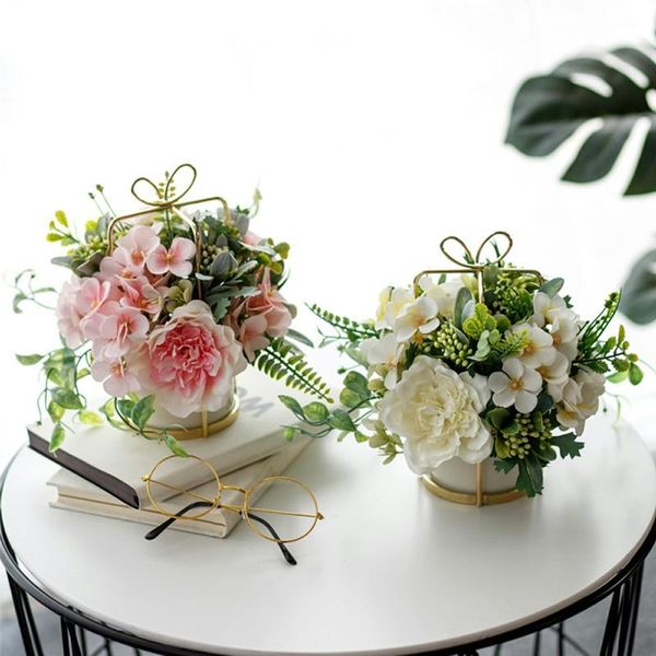 white rose fake flower artificial flowers silk plastic and green onion garden wedding home decoration decorative & wreaths
white rose fake flower artificial flowers silk plastic and green onion garden wedding home decoration decorative & wreaths