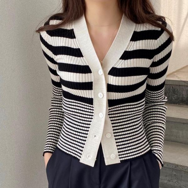women's knits & tees autumn hit color striped knitted cardigan women elegant slim v-neck sweater 2021 fashion long sleeve retro knitwea, White 
women's knits & tees autumn hit color striped knitted cardigan women elegant slim v-neck sweater 2021 fashion long sleeve retro knitwea, White