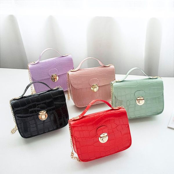 evening bags fashion minimal chain small square temperament hundred lady handbag one shoulder slant mobile phone bag pocket manufacturer
evening bags fashion minimal chain small square temperament hundred lady handbag one shoulder slant mobile phone bag pocket manufacturer