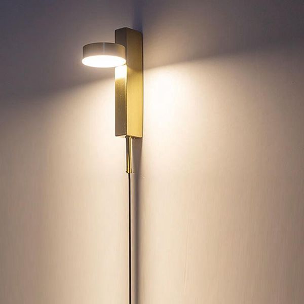 modern led wall lamp 7w 220v lights with switch knob dimming for home living room bedroom bedside decoration night light
modern led wall lamp 7w 220v lights with switch knob dimming for home living room bedroom bedside decoration night light