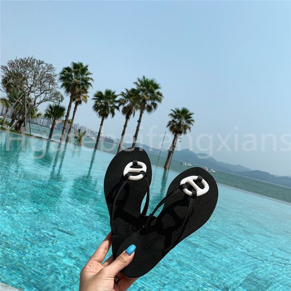 pig nose slippers fashion sandals seaside vacation beach shoes black size 34-40
pig nose slippers fashion sandals seaside vacation beach shoes black size 34-40