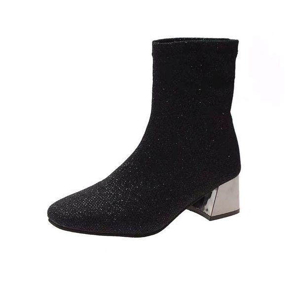 boots women's shoes of chinese brand, fashionable and warm in middle tube, delivery, Black
boots women's shoes of chinese brand, fashionable and warm in middle tube, delivery, Black