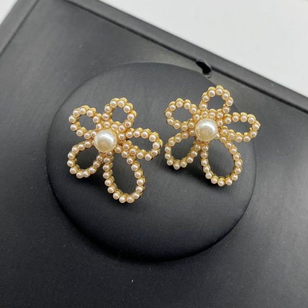 stud original brand jewelry vintage camellia flower pearl earrings designer temperament punk eardrop for women gift, Golden;silver
stud original brand jewelry vintage camellia flower pearl earrings designer temperament punk eardrop for women gift, Golden;silver