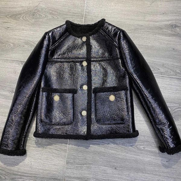 women's fur & faux winter coat women short clothes 2021 arrival casual style natural real jacket o-neck bright black leather outerwear
women's fur & faux winter coat women short clothes 2021 arrival casual style natural real jacket o-neck bright black leather outerwear