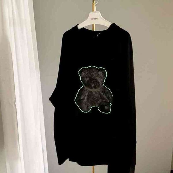 we11done 20ss reflecting bear print men trunks anime oversized hoodie kawaii women sweatshirt hoody y2k, Black
we11done 20ss reflecting bear print men trunks anime oversized hoodie kawaii women sweatshirt hoody y2k, Black