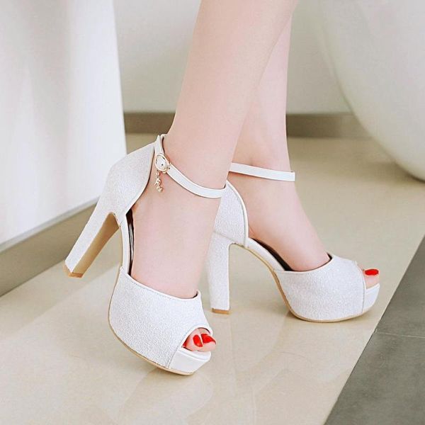 women summer sandals bride wedding party shoes peep toe thick heel platform woman 33-43, Black
women summer sandals bride wedding party shoes peep toe thick heel platform woman 33-43, Black