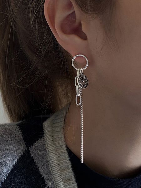 925 silver needle circle clock chain earrings japanese and fashion personality design fashion earrings simple net red earrings female, Golden;silver
925 silver needle circle clock chain earrings japanese and fashion personality design fashion earrings simple net red earrings female, Golden;silver
