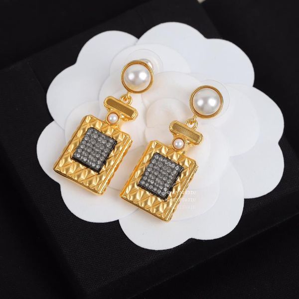 dangle & chandelier 2021 fashion perfume bottle pearl crystal gold earring for women luxury jewelry designer runway, Silver
dangle & chandelier 2021 fashion perfume bottle pearl crystal gold earring for women luxury jewelry designer runway, Silver