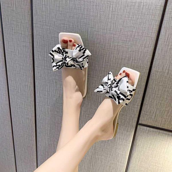 slippers sandals women's summer fashion all-match casual and comfortable flat shoes butterfly 2021, Black
slippers sandals women's summer fashion all-match casual and comfortable flat shoes butterfly 2021, Black