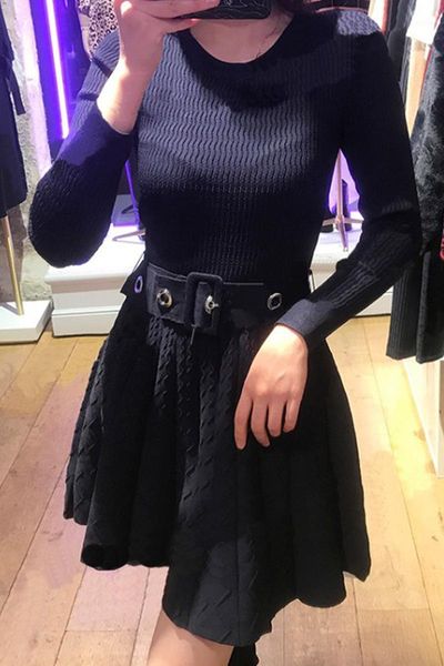 two piece dress french elegant 2021 early spring round neck temperament belt knitted slim a-line skirt, White
two piece dress french elegant 2021 early spring round neck temperament belt knitted slim a-line skirt, White
