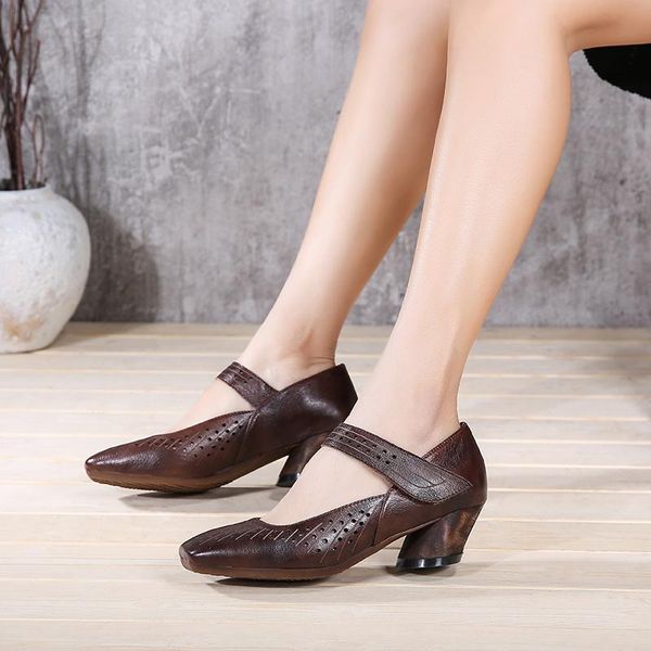 dress shoes 2021 spring pumps woman square toes fretwork lady high heel block genuine leather female casual, Black
dress shoes 2021 spring pumps woman square toes fretwork lady high heel block genuine leather female casual, Black