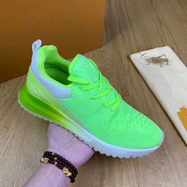 latest arrival fashion luxury men's sneakers mesh gauze suede sole circle flower designer size 38-46 model mkj001, Red;white
latest arrival fashion luxury men's sneakers mesh gauze suede sole circle flower designer size 38-46 model mkj001, Red;white