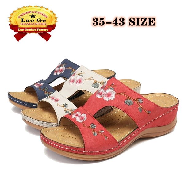 luxury slippers slippers wear beach embroidery sho 2021 fashion flat bottom soft non slip women's sandals, Black
luxury slippers slippers wear beach embroidery sho 2021 fashion flat bottom soft non slip women's sandals, Black