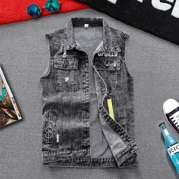 men's vests sleeveless denim turn-down collar vest outwear fashion male clothing c3, Black;white
men's vests sleeveless denim turn-down collar vest outwear fashion male clothing c3, Black;white