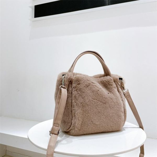 evening bags 2021 luxury design leopard print handbag for women simple fashion fur shoulder messenger bag casual female crossbody
evening bags 2021 luxury design leopard print handbag for women simple fashion fur shoulder messenger bag casual female crossbody