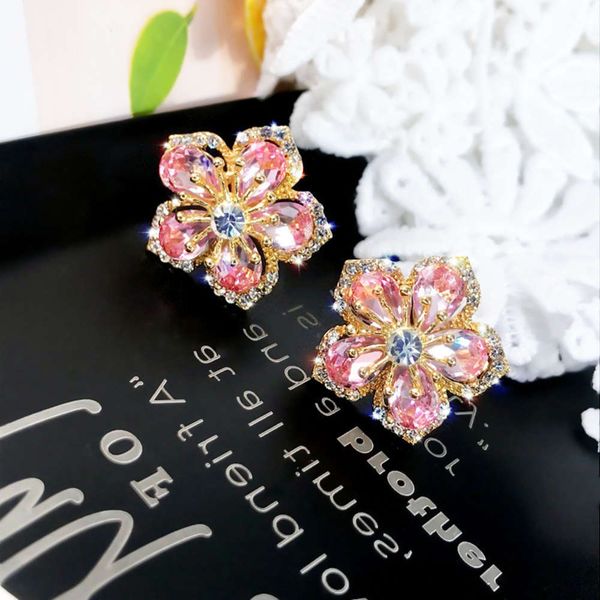 earrings 925 silver needle french advanced pink petal zircon temperament net red personalized flower earrings, Golden
earrings 925 silver needle french advanced pink petal zircon temperament net red personalized flower earrings, Golden