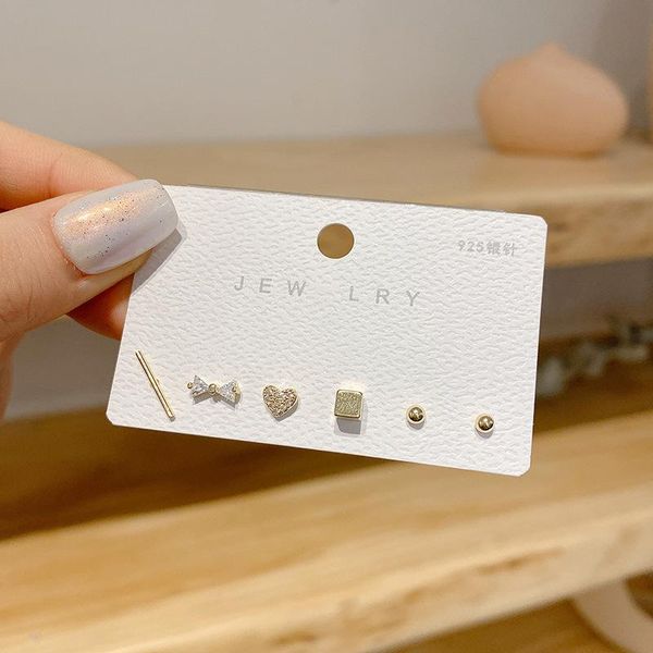 stud 5pcs/set gold silver color crystal earring set for women simple cute small earrings 2021 fashion korean brincos jewelry, Golden;silver
stud 5pcs/set gold silver color crystal earring set for women simple cute small earrings 2021 fashion korean brincos jewelry, Golden;silver
