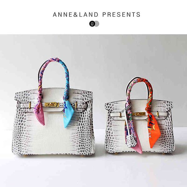high-end custom himalaya white and pink crocodile pattern bag genuine leather fashion shoulder crossbody handbag
high-end custom himalaya white and pink crocodile pattern bag genuine leather fashion shoulder crossbody handbag