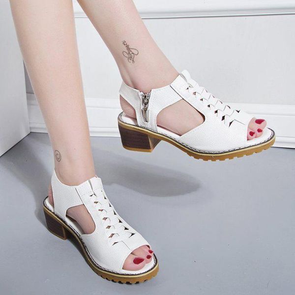sandals odinokov 2021 women square heel peep toe hollow out chunky gladiator with strap black spring summer shoes
sandals odinokov 2021 women square heel peep toe hollow out chunky gladiator with strap black spring summer shoes