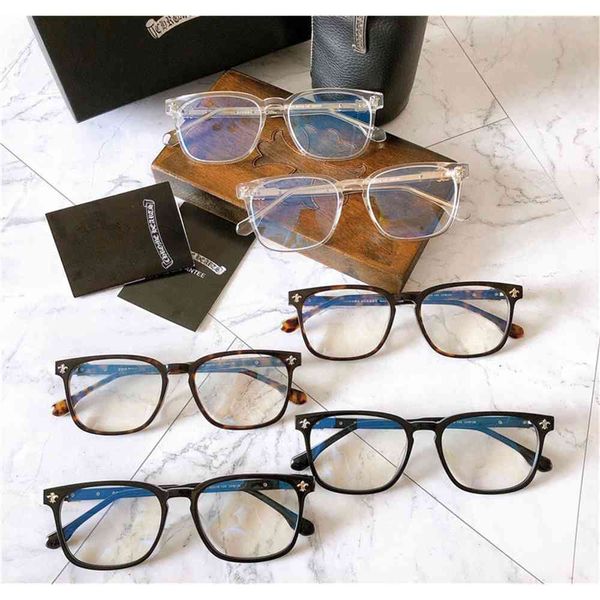 80% off store online hand-made new pure plate flat lens, croton eye frame, men's and women's glasses can be equipped with myopia, White;black
80% off store online hand-made new pure plate flat lens, croton eye frame, men's and women's glasses can be equipped with myopia, White;black