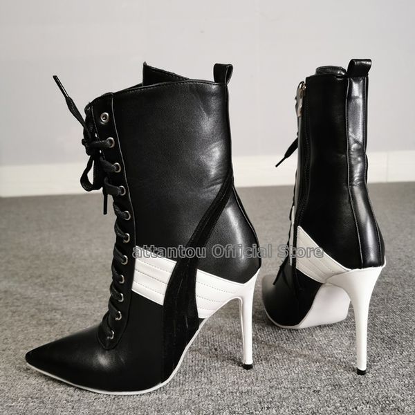 boot black and white ankle boots, fine autumn shoes high heels pointed toed lace to retro anguished
boot black and white ankle boots, fine autumn shoes high heels pointed toed lace to retro anguished