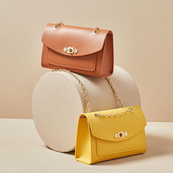 evening bags bright and fresh bag women's 2021 fashion leisure simple chain one shoulder small square
evening bags bright and fresh bag women's 2021 fashion leisure simple chain one shoulder small square