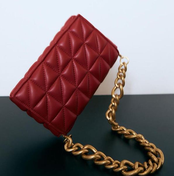 branded womens shoulder bags thick chain quilted purses and handbag women clutch ladies hand bag, Black;red
branded womens shoulder bags thick chain quilted purses and handbag women clutch ladies hand bag, Black;red