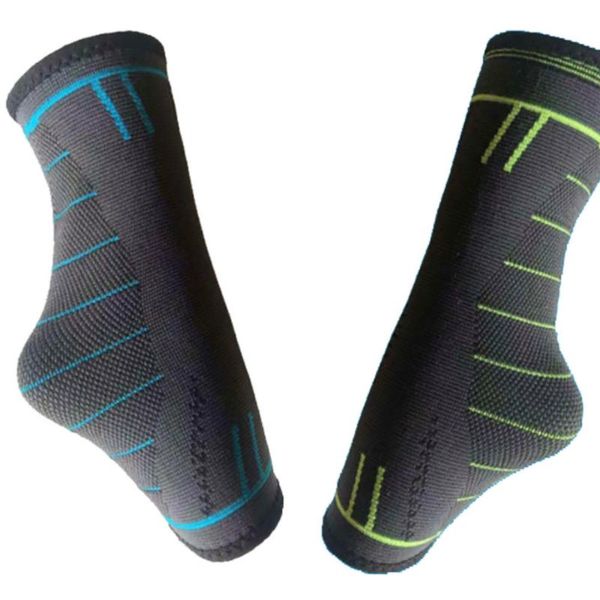 ankle support outdoor sport 1pc protector compression brace nylon comfort anti sprain basketball football foot safety, Blue;black
ankle support outdoor sport 1pc protector compression brace nylon comfort anti sprain basketball football foot safety, Blue;black