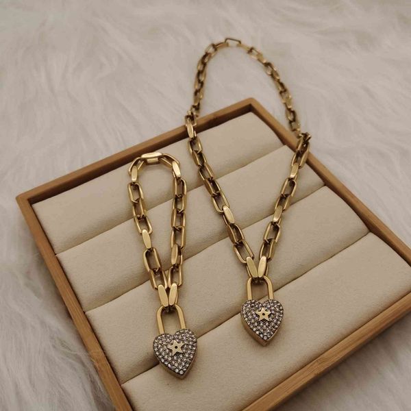 d new love lock simple women's bracelet trend full diamond temperament necklace women, Silver
d new love lock simple women's bracelet trend full diamond temperament necklace women, Silver