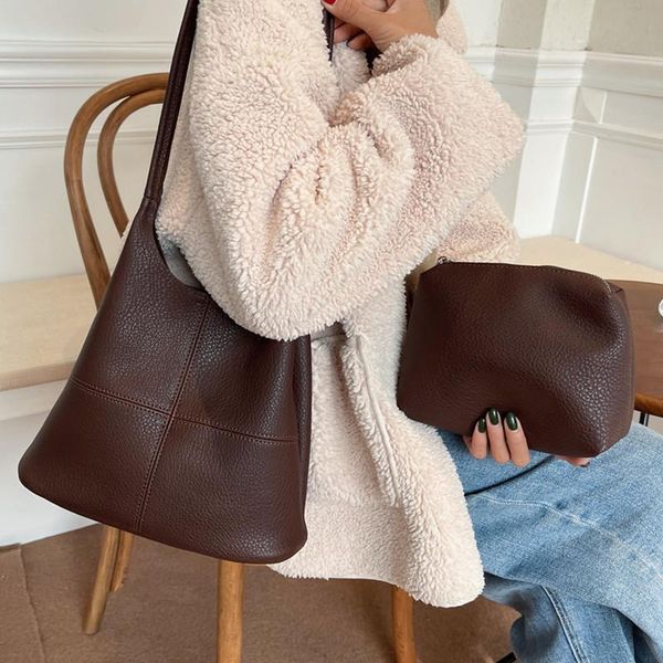 evening bags vintage women hobo soft leather bucket bag casual patchwork handbag lady 2 pieces set solid color shoulder
evening bags vintage women hobo soft leather bucket bag casual patchwork handbag lady 2 pieces set solid color shoulder
