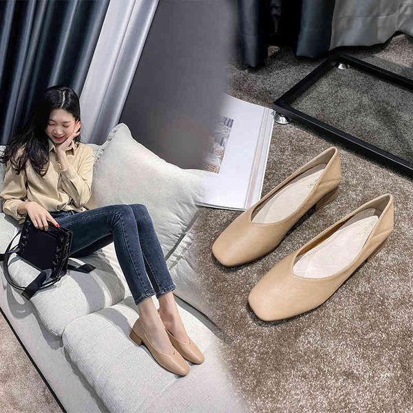 small size 313233 single shoe women's casual shoes autumn new soft leather bottom shallow mouth square head middle heel thick, Black
small size 313233 single shoe women's casual shoes autumn new soft leather bottom shallow mouth square head middle heel thick, Black