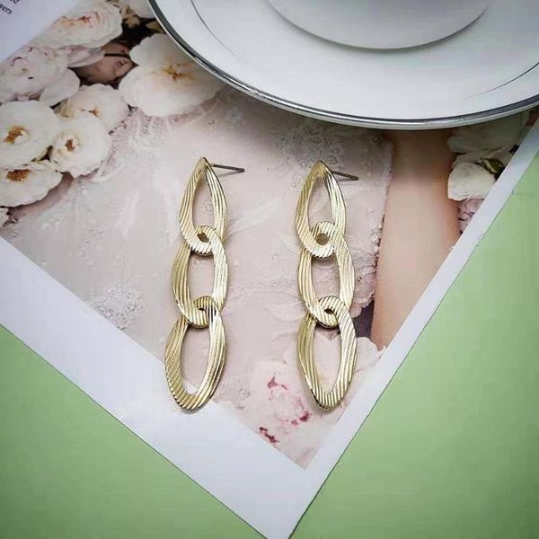 dangle & chandelier 2021 arrivals gold earrings fashion jewelry wedding party gifts female accessories good quality, Silver
dangle & chandelier 2021 arrivals gold earrings fashion jewelry wedding party gifts female accessories good quality, Silver