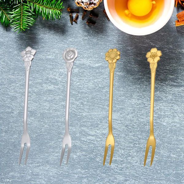 4pcs stainless steel two tooth dessert forks fruit fork pastry picks party supplies for home ktv bar (silver+golden)
4pcs stainless steel two tooth dessert forks fruit fork pastry picks party supplies for home ktv bar (silver+golden)