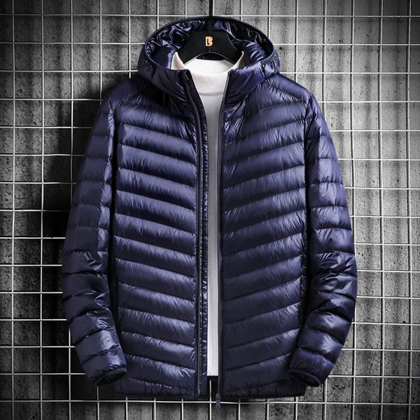 90 white duck 2021 light short down warm men's top portable et winter casual Korean version, Black
90 white duck 2021 light short down warm men's top portable et winter casual Korean version, Black