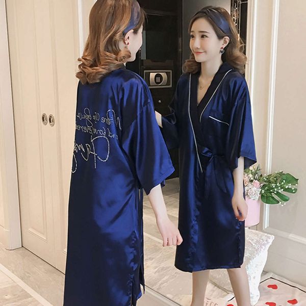 bathrobe kimono lace up robe thin ice silk medium length bathrobe summer short sleeve loose pajamas women's korean version
bathrobe kimono lace up robe thin ice silk medium length bathrobe summer short sleeve loose pajamas women's korean version