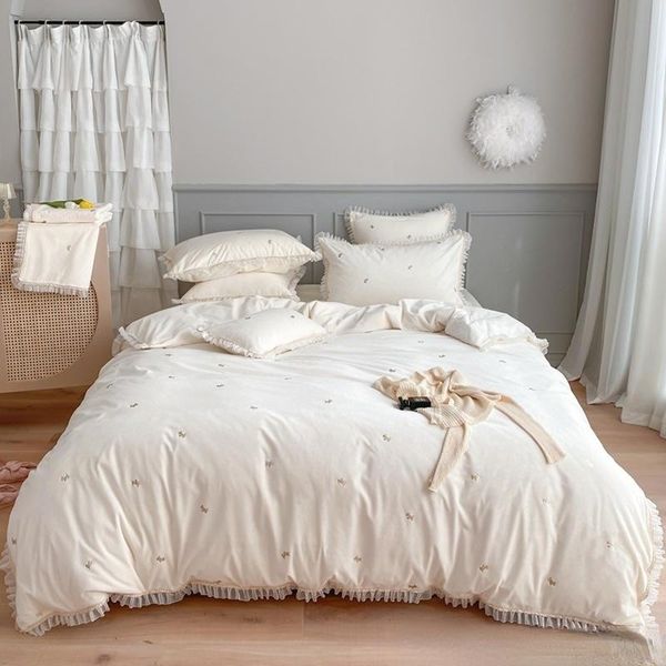 bedding sets 1.8mbed sheet 4pcs set princess style winter baby velvet double-sided thickened warmth girl lace white duvetcover
bedding sets 1.8mbed sheet 4pcs set princess style winter baby velvet double-sided thickened warmth girl lace white duvetcover