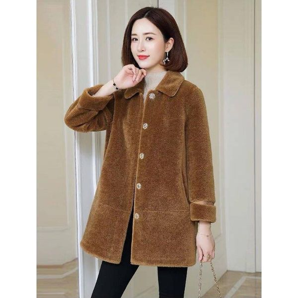 women's fur & faux 2021 autumn winter women natural sheep coat lady real shearling jacket female thick solid plus size outerwear o197, Black
women's fur & faux 2021 autumn winter women natural sheep coat lady real shearling jacket female thick solid plus size outerwear o197, Black